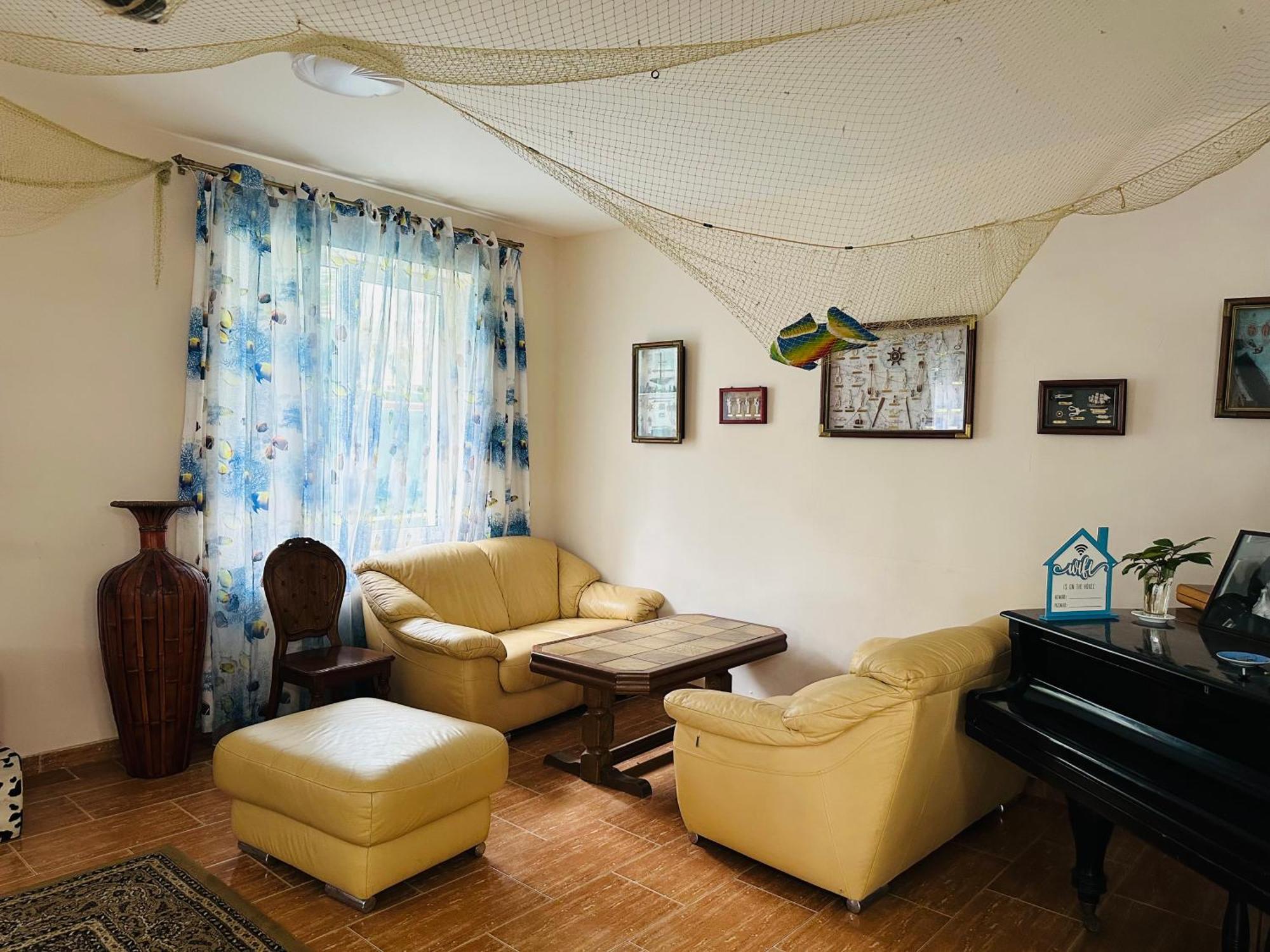Claude Monet Beach Hotel Ureki Bagian luar foto