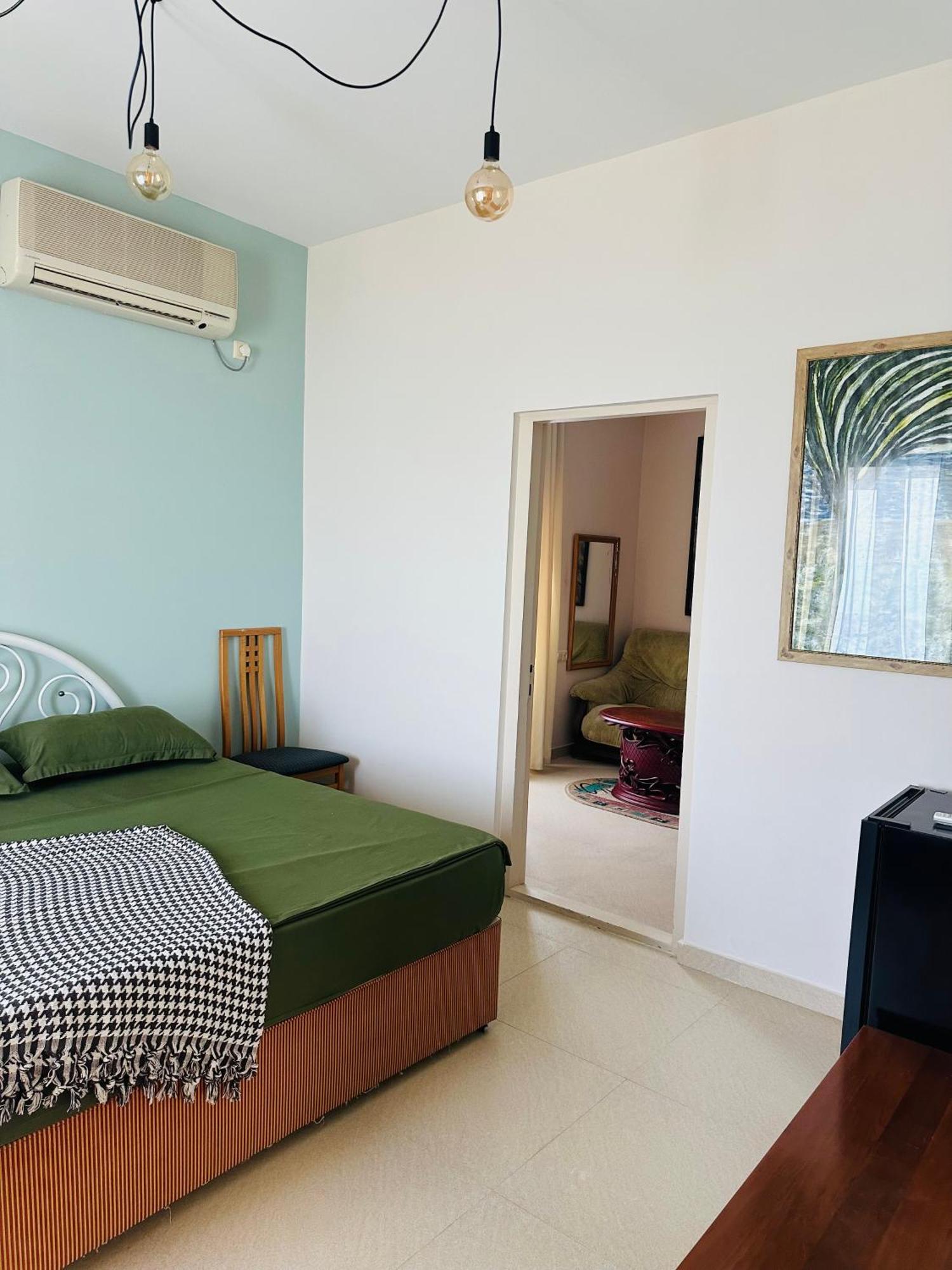 Claude Monet Beach Hotel Ureki Bagian luar foto
